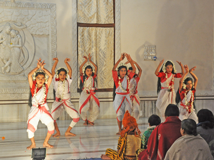 Akhanda Mahapeeth, Akhandamahapeeth, Mahavatar Babaji Maharaj, Lahiri Mahasay, Nanga Baba, Kriya Yoga, Yoga, Mata Sharbani Trust, Shibrampur, Kolkata, Spiritual, Durga Puja, Adhyatmik,